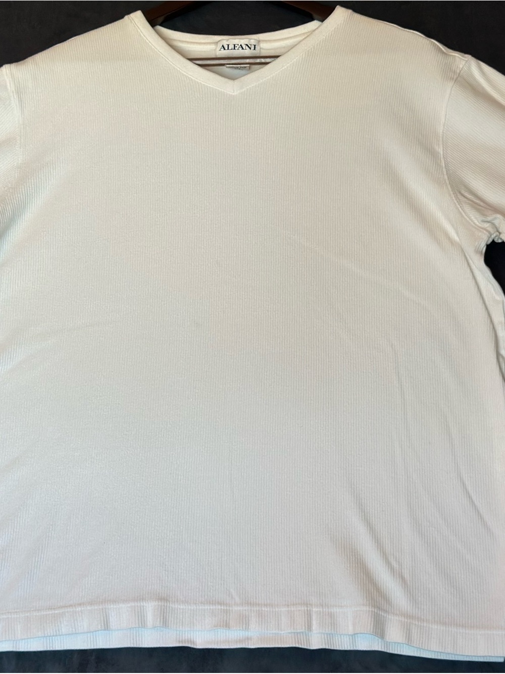 Alfani Men’s Cream V-Neck Short Sleeve Tee